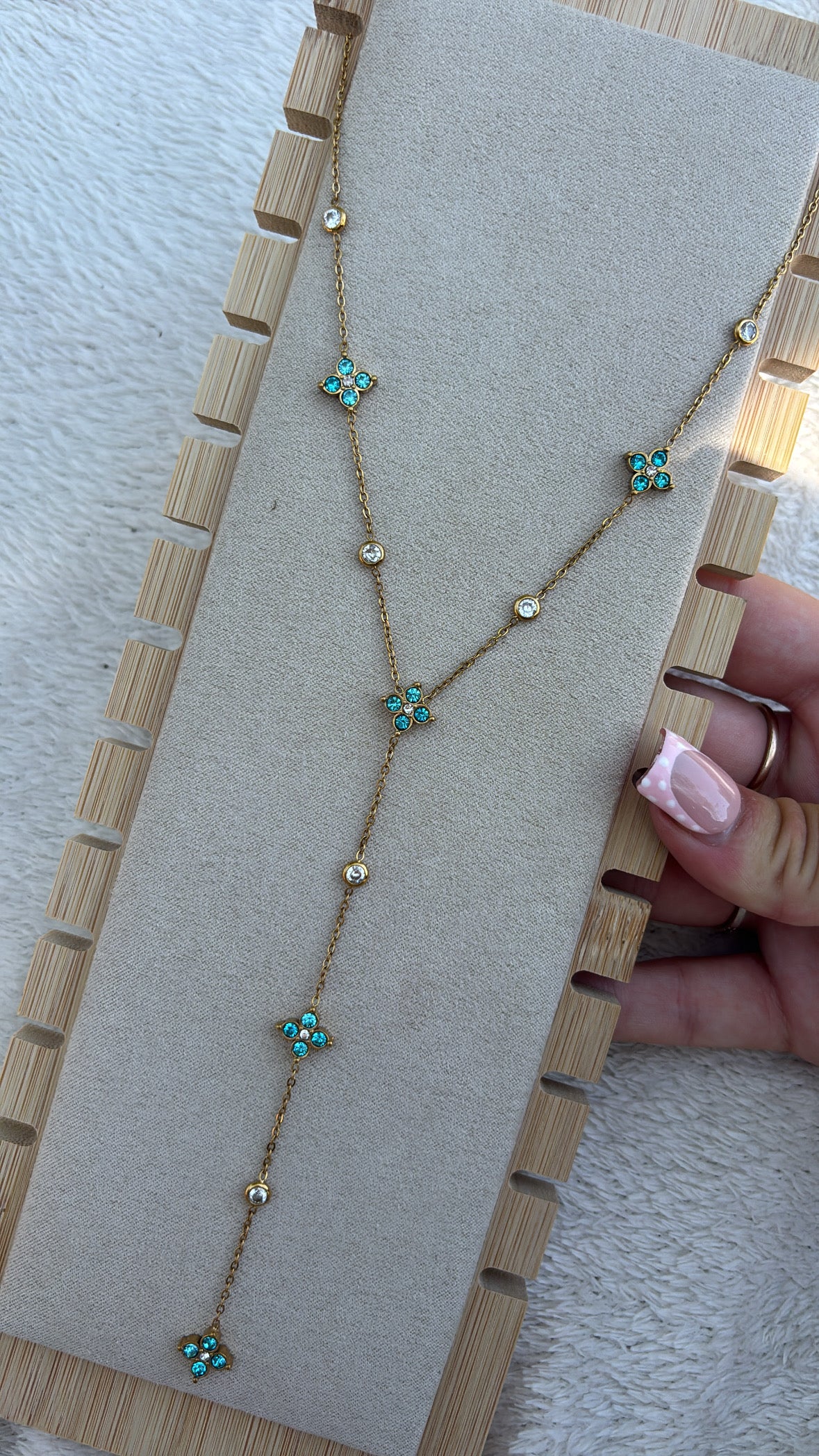 Collier Mia