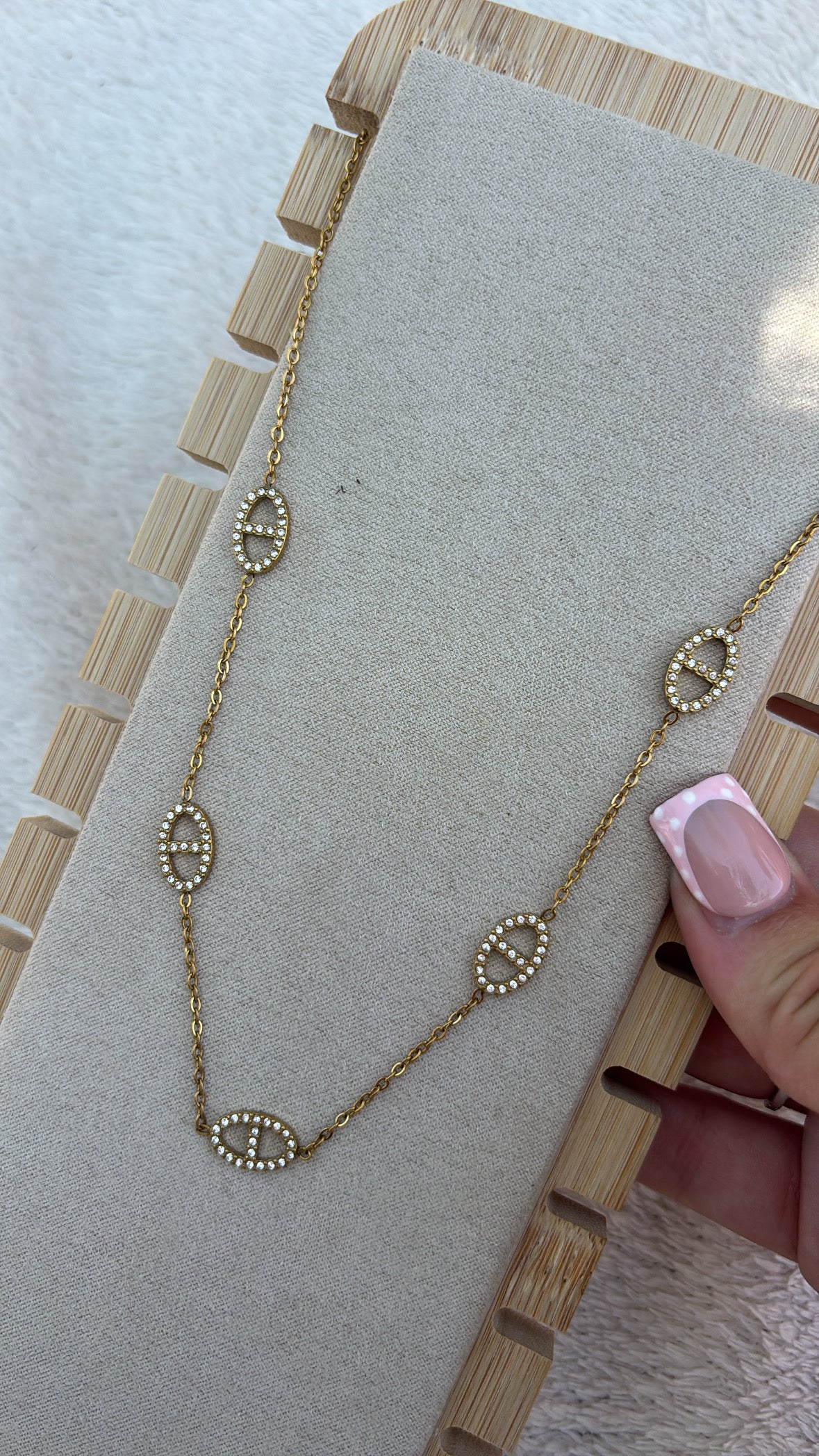 Collier Shaila