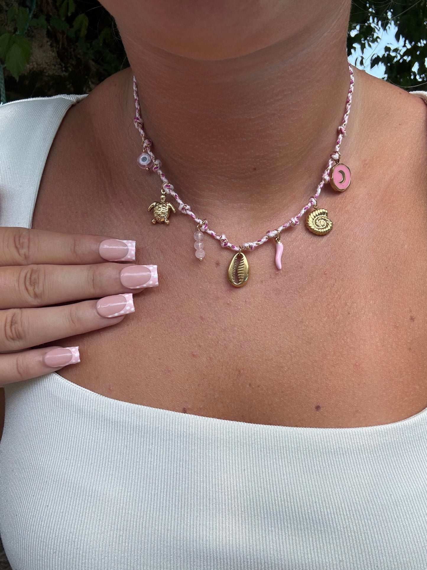 Collier Maely
